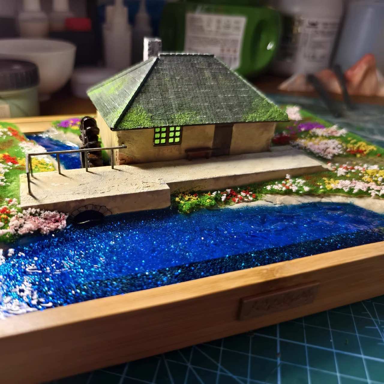 Artisan 3D Miniature Scenes - Howl's Secret Cottage