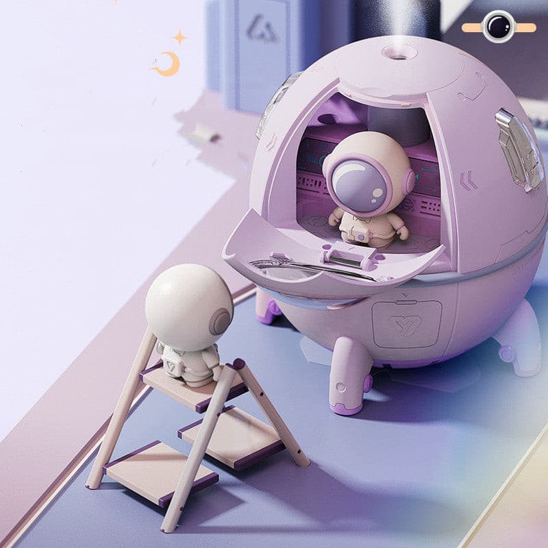 Creative Astronaut Humidifier with Space Capsule Design - Style and Comfort Combined